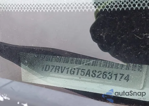 2010 Dodge Ram 1500 Slt/Sport/Trx z USA, uszkodzony, nr VIN 1D7RV1GT5AS263174